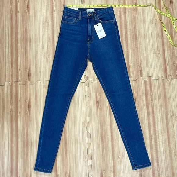 Forever 21 NWT High Rise Skinny Denim Jeans Women's Size 25 - Picture 3 of 7
